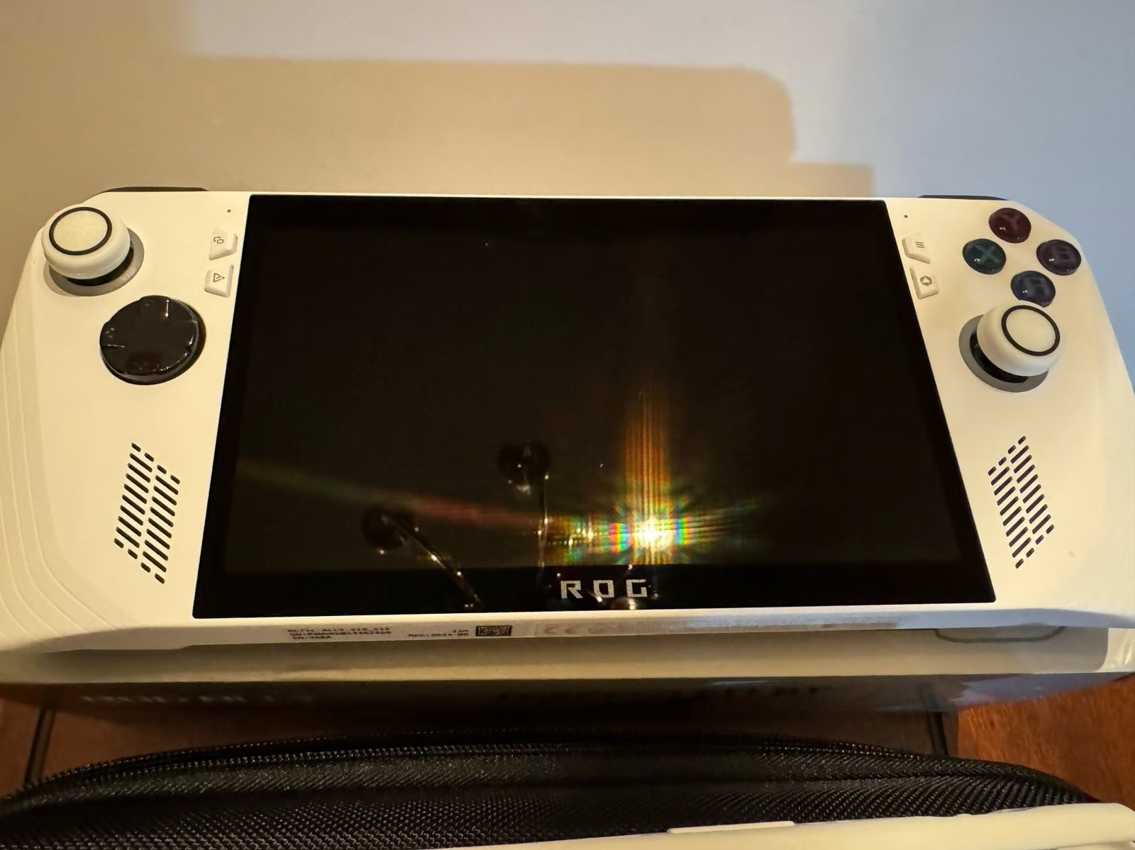 ASUS Rog Ally Z1 Extreme 1tb 8T88