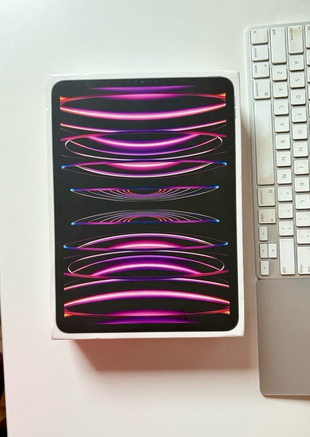 [Mint] iPad Pro M2 11 inch 128 GB | 4th Gen | Cellular Unlocked RESERVED 9P67