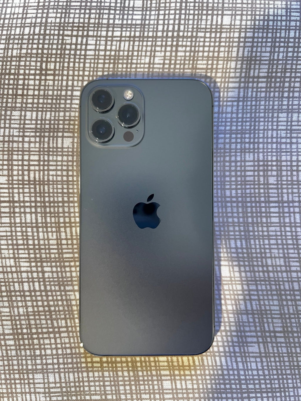 iPhone 12 Pro Max 128 GB UNLOCKED GREAT CONDITION 3E12