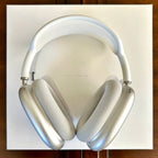 Apple AirPods Max with Smart Case in White 9E18