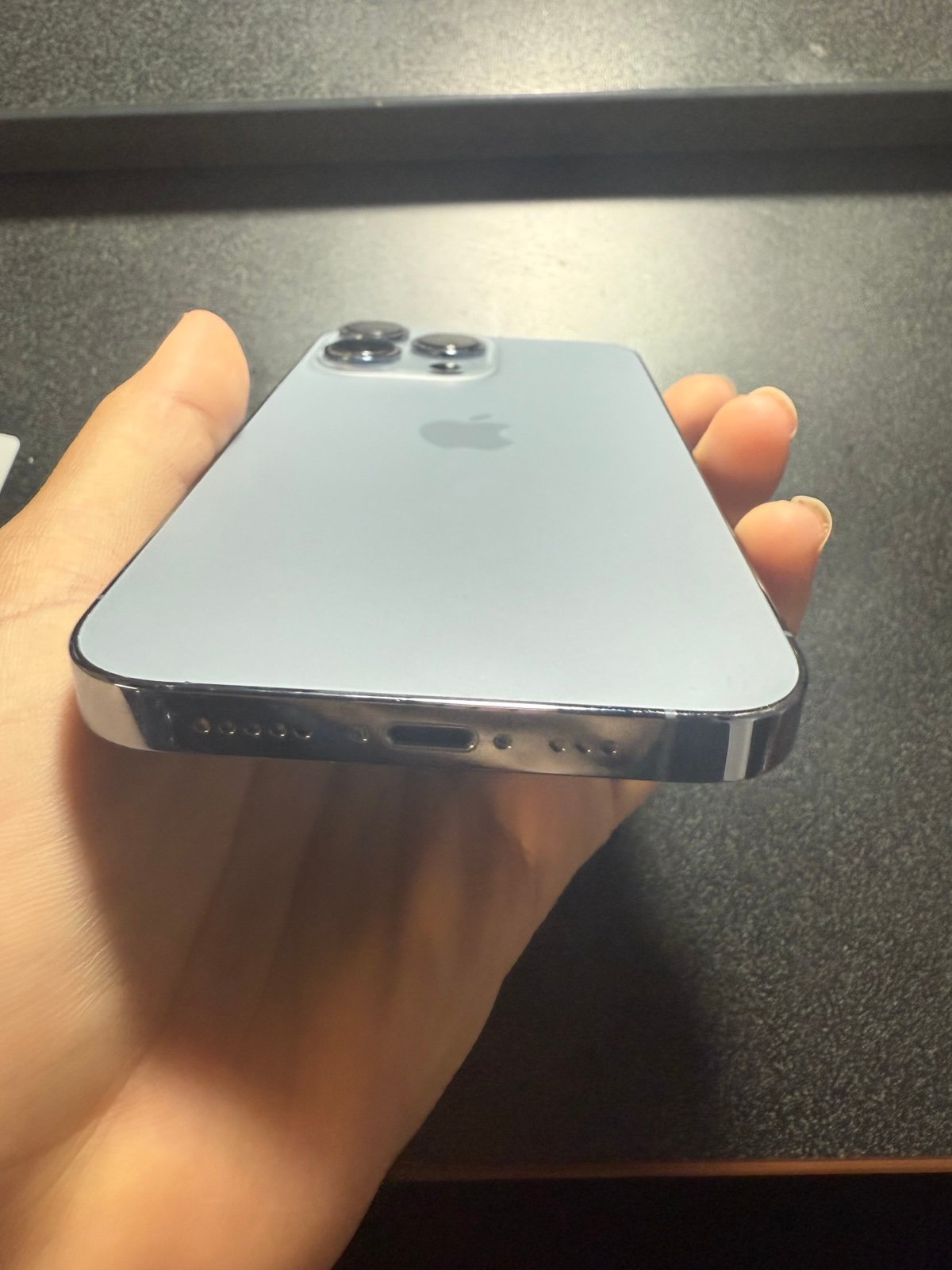 Unlocked iphone 13 pro 3E59