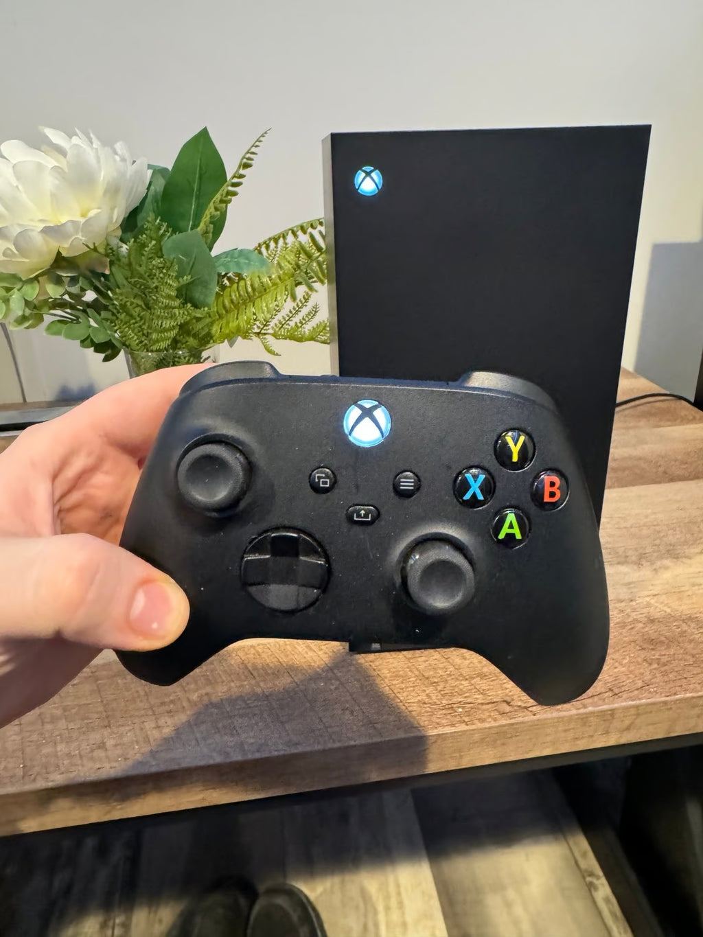 LIKE NEW XBOX SERIES X 7Y89