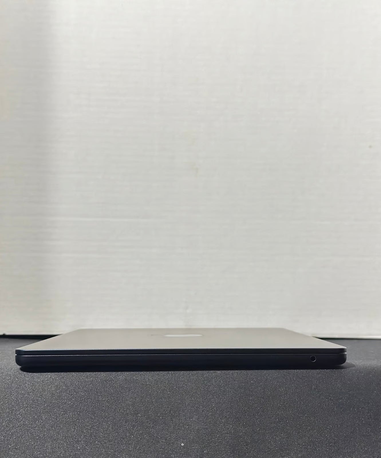 M2 Macbook Air 21 BATTERY CYCLES 9D79