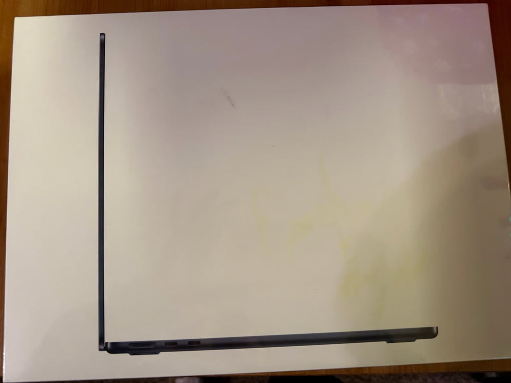 MacBook Air brand new unopened 5G81