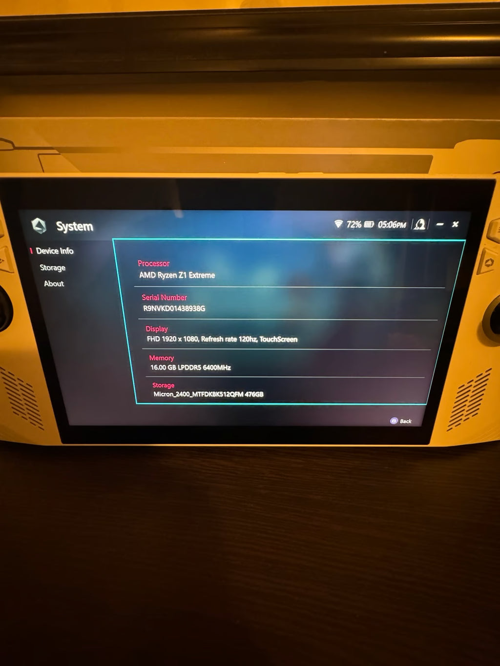 ASUS rog ally z1 extreme 2J82