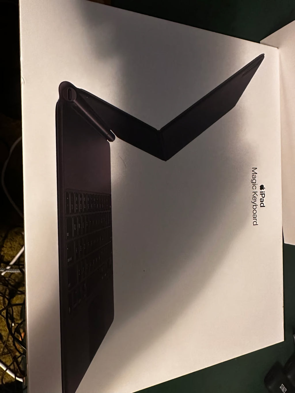 iPad Pro 12.9 5th generation bundle 7D78