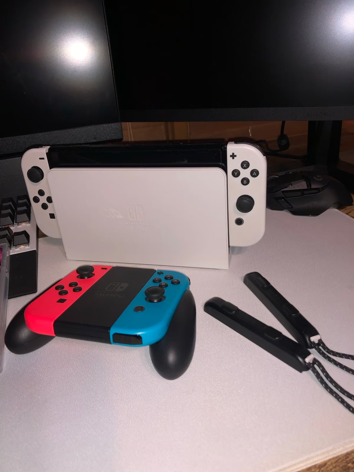Nintendo switch oled bundle 7S25