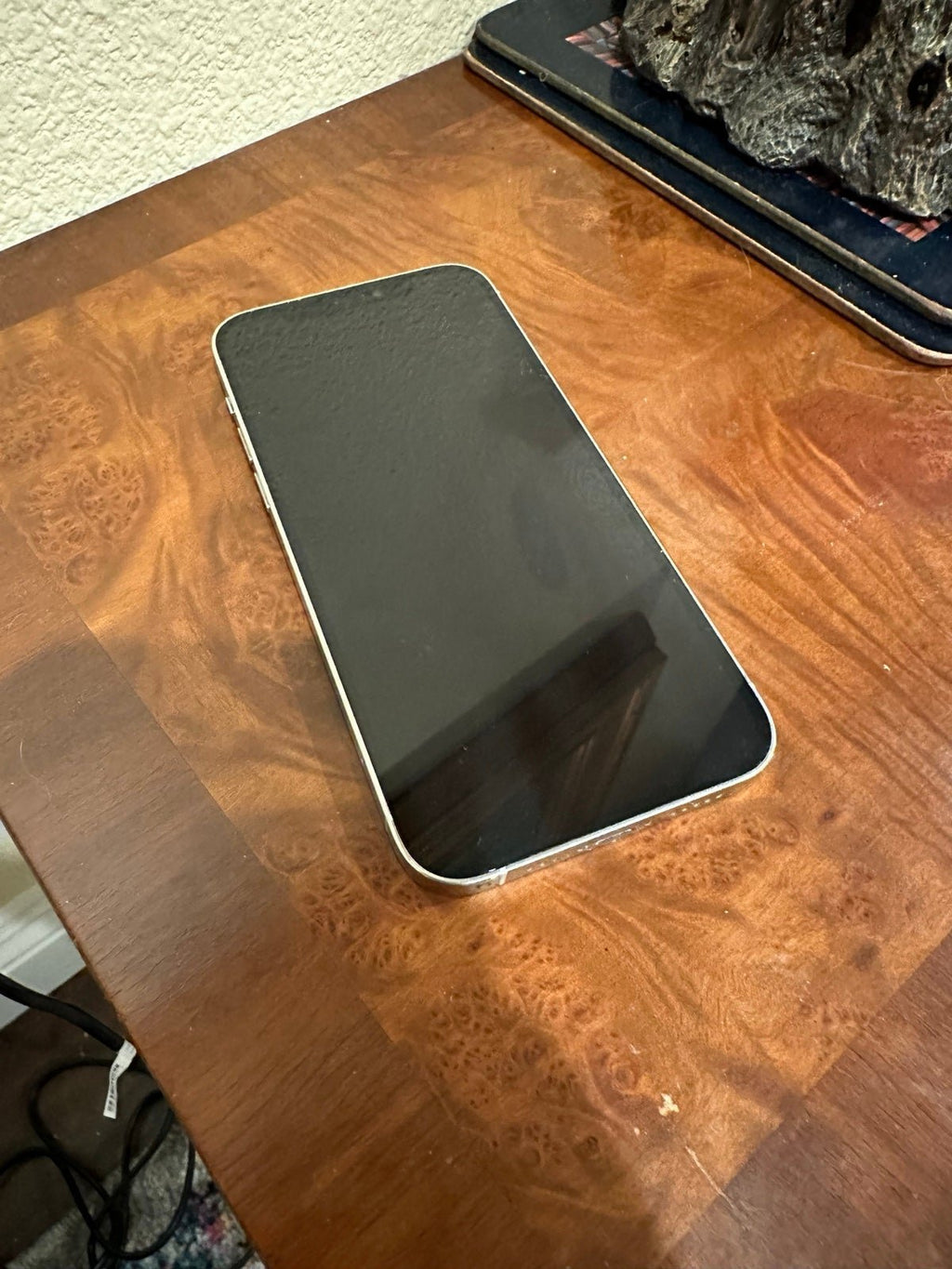 iPhone 12 Pro 512GB (Unlocked) + Case 1J21