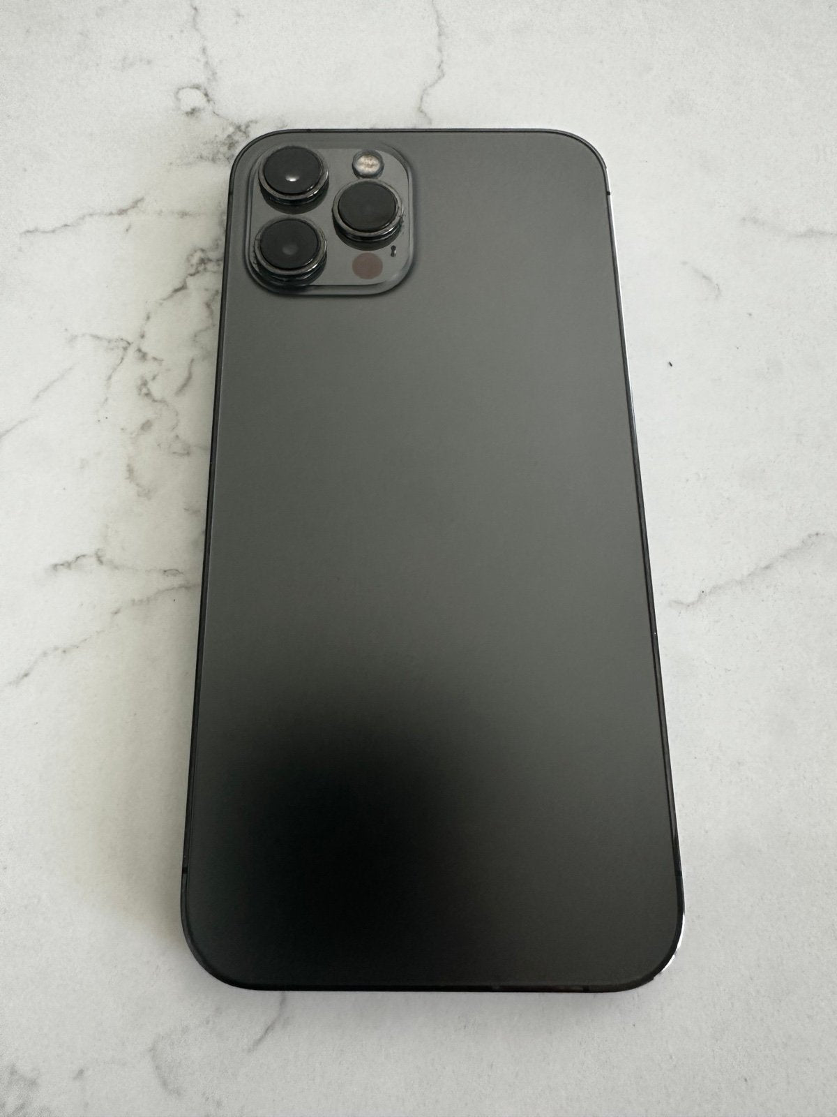 Apple iPhone 12 Pro Max 128 GB 5Q17