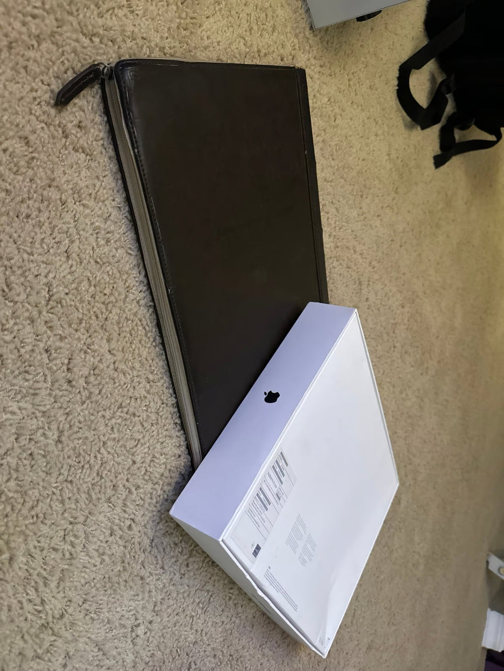 2018 macbook pro 8H66