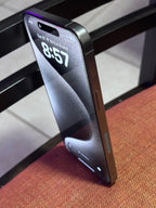 Apple iPhone 15 Pro Max 256GB ATT Unlocked Titanium 1Z52