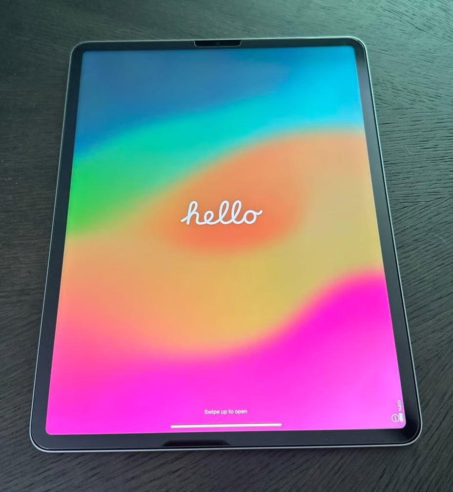 12.9in Apple iPad Pro 6th Generation 256 GB (Wi-Fi) 7J16