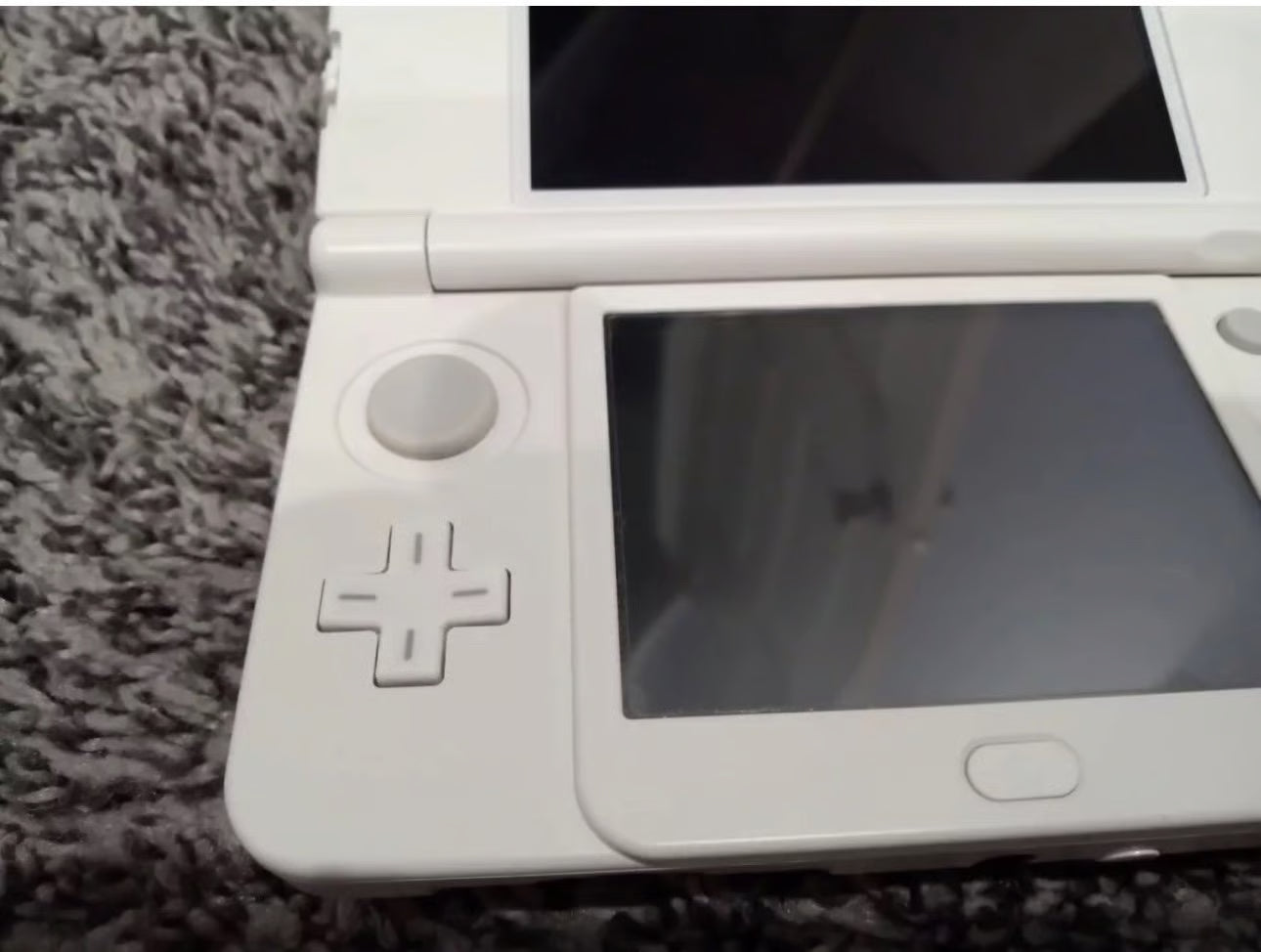 Nintendo New 3DS Super Mario Edition - White (Black Friday) in Box + BONUS GAME