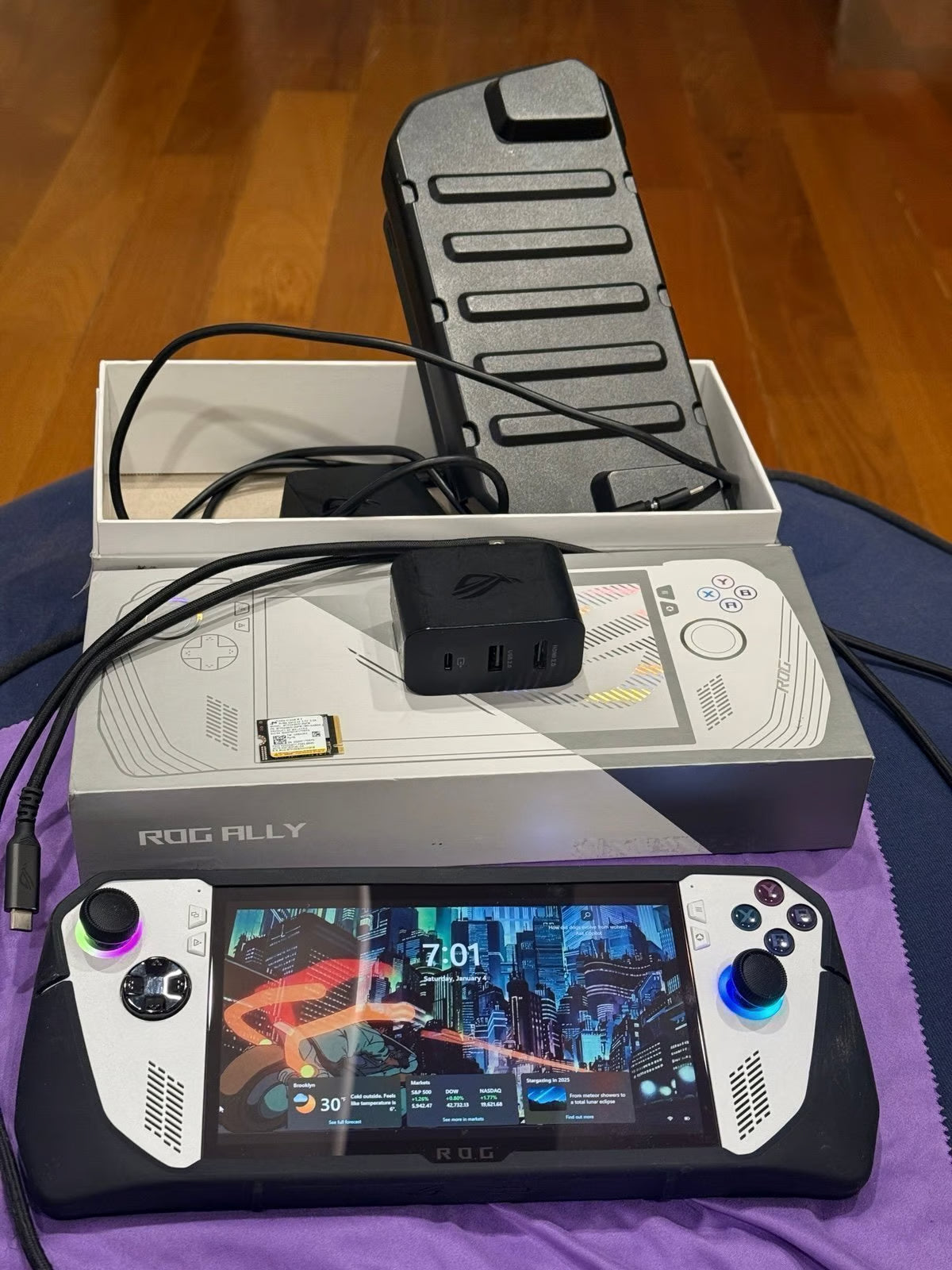 1TB ROG Ally Z1 w/ DBrand Case & Travel Cover w ASUS ROG 65W Charge Dock 5U97