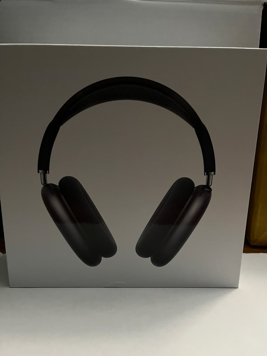 Apple AirPods Max with Smart Case in Space Gray 2Z33