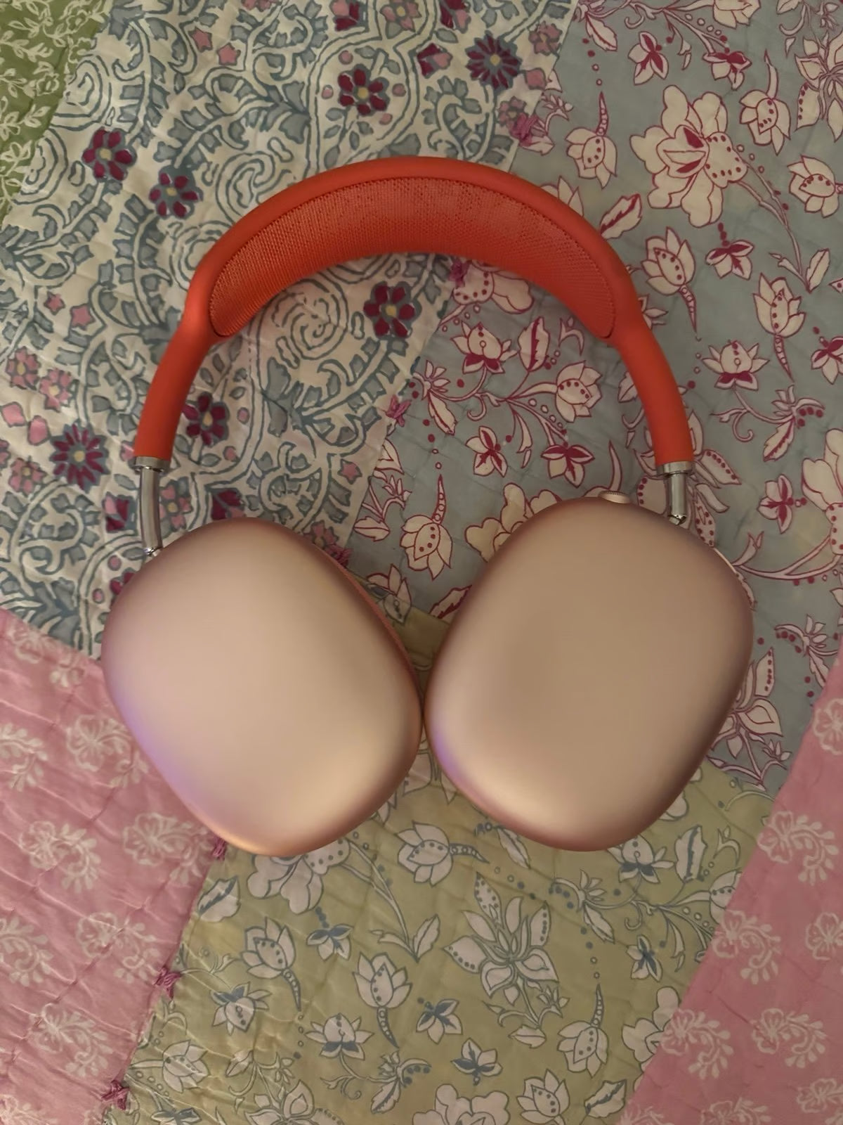 Apple AirPods Max with Smart Case in Pink 9B73