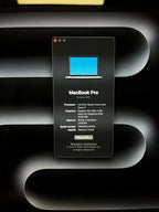 MacBook Pro 2017 8M58