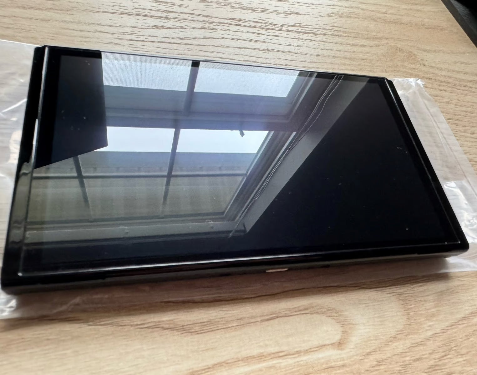 Nintendo Switch Oled Scarlet and Violet Edition 2D18