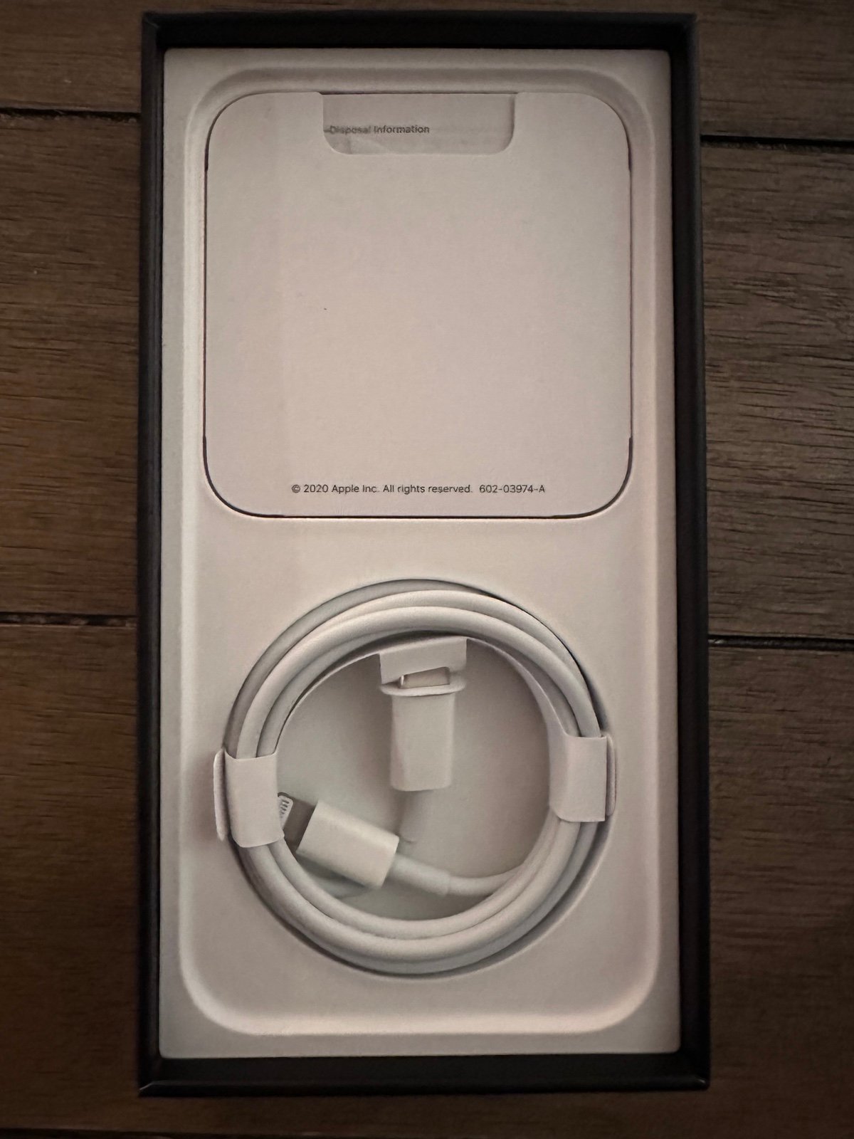 iPhone 12 Pro unlocked 256 GB (includes new charger & NO REPAIRS) 8G36