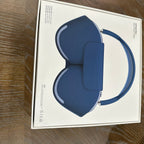 Apple AirPod Max Sky Blue and Case Bundle 2W67