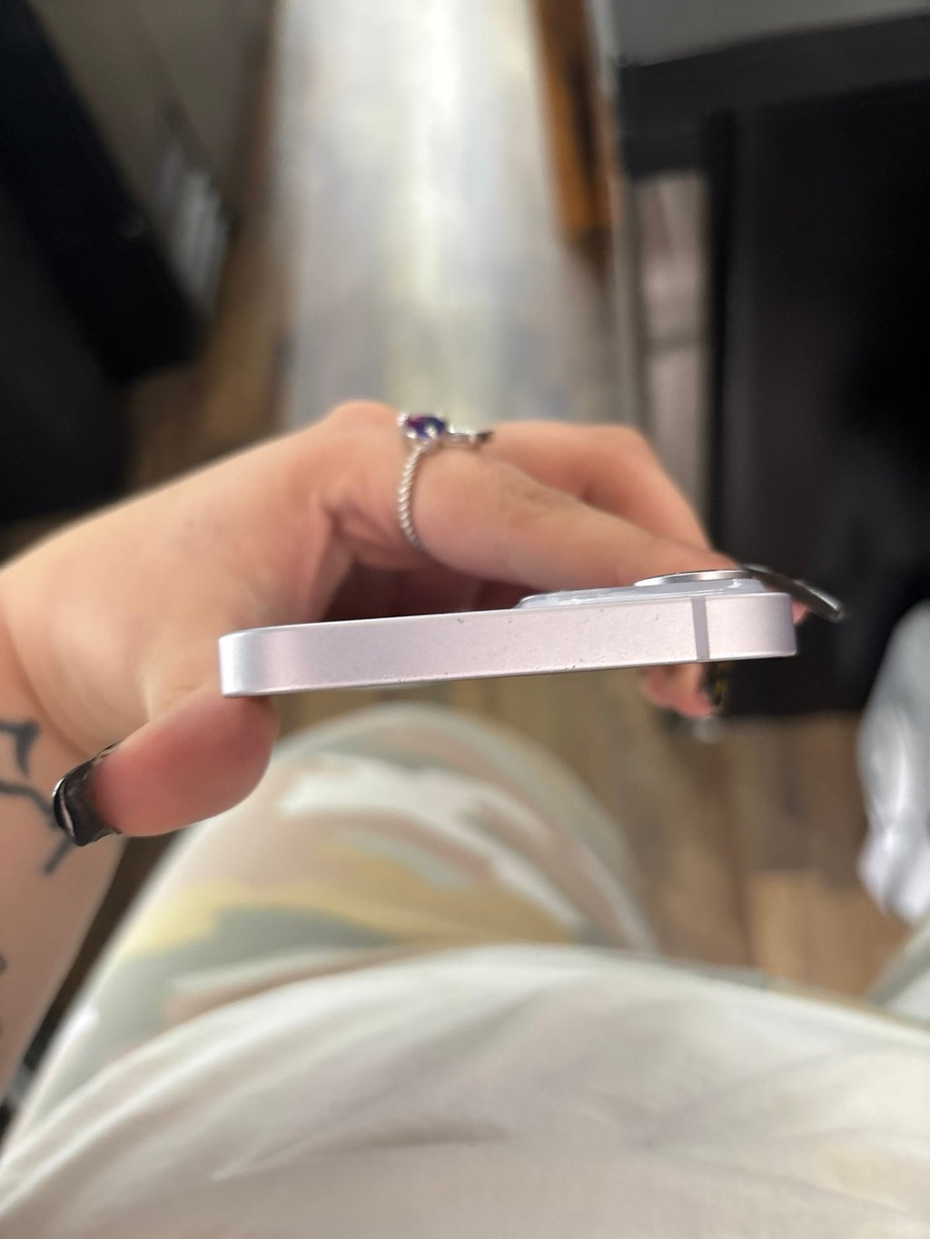 iPhone 14 128GB in purple 8Y73