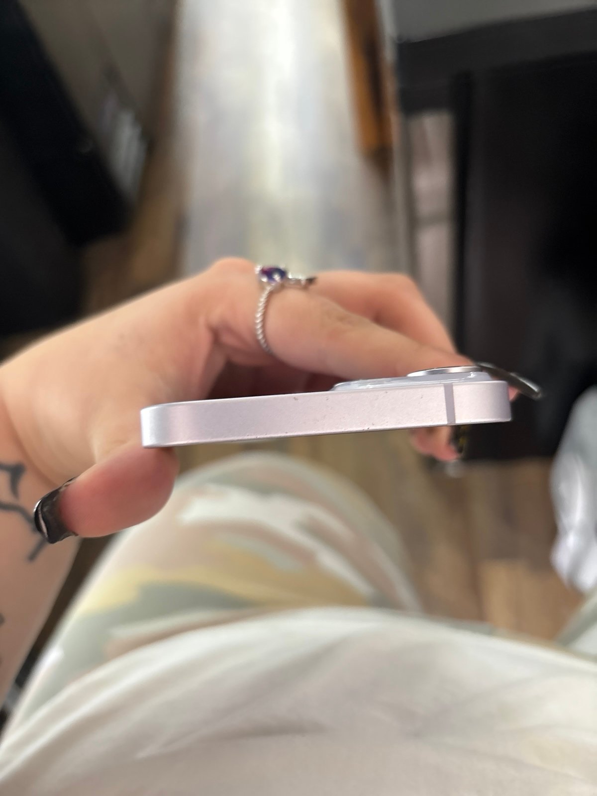 iPhone 14 128GB in purple 8Y73