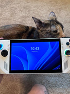 ASUS rog ally z1 extreme 5J31