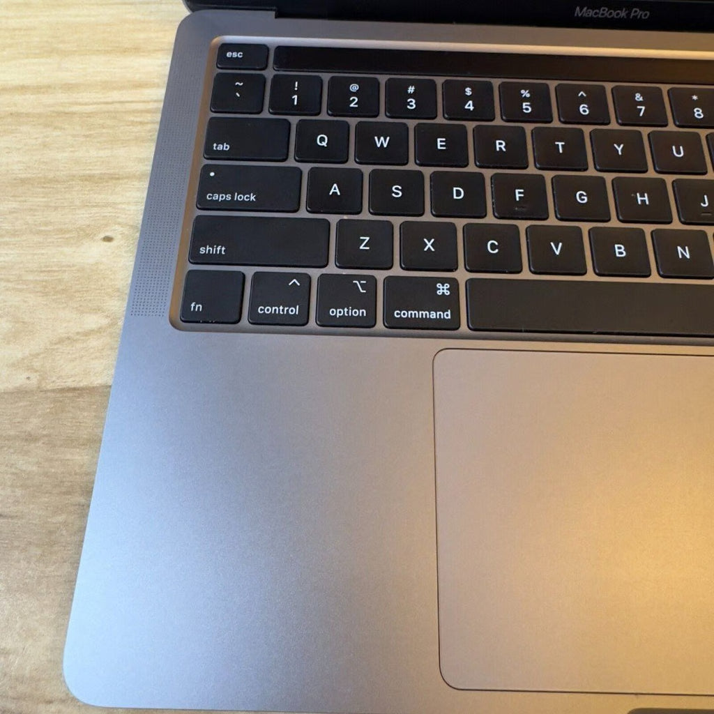 Apple Macbook Pro 2020 13"" 2.3GHz i7 16GB Ram 512GB SSD - 24 Cycles - Great 6Z16