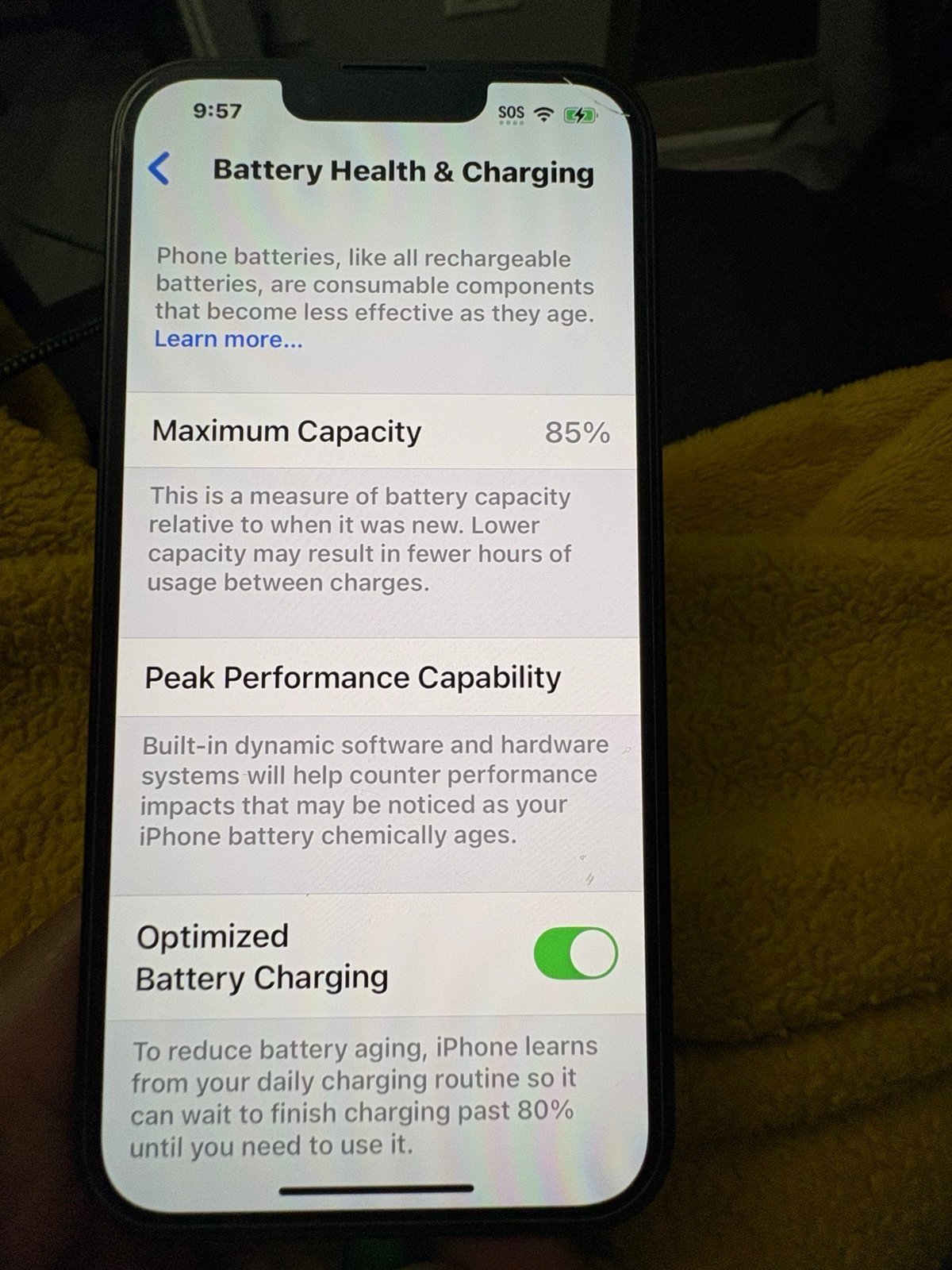 Apple iPhone 13 Unlocked 128gb iOS 18.2 7U58