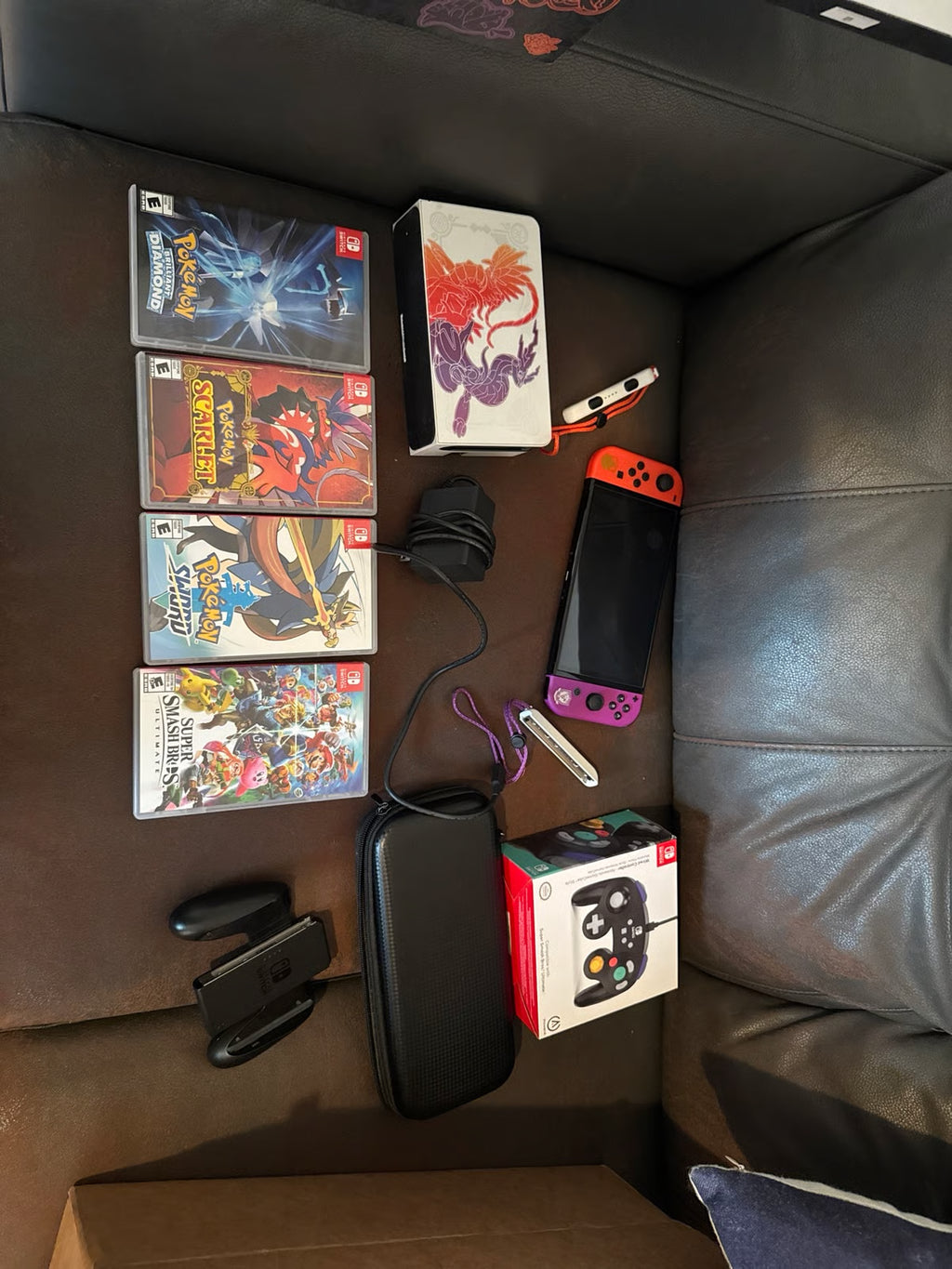 Nintendo Switch 鈥?OLED Model Pok茅mon Scarlet & Violet Edition 5V25