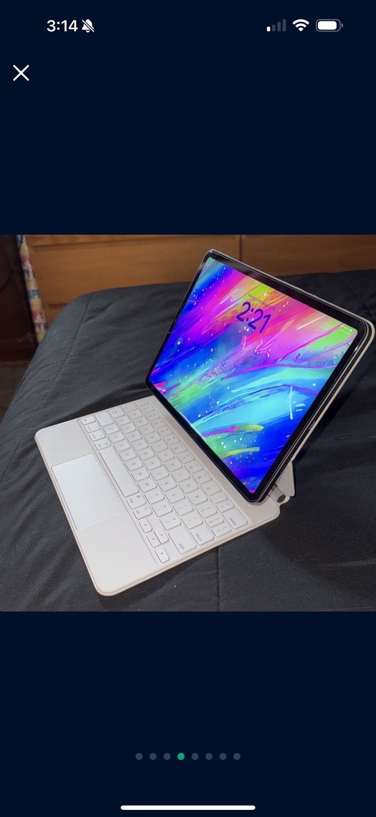 iPad Pro 3rd generation 11 inch 128gb with Apple magic keyboard and pencil!!! 7L75