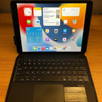 Apple Ipad Pro 10.5"" 256GB Space Gray with Smart Case/Keyboard 9J75