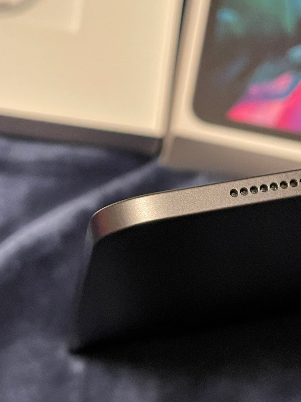 iPad Pro 12.9 4th gen 256GB Unlocked 8C76