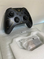 Xbox Series X Halo Edition + 2 games - Like New 9G37