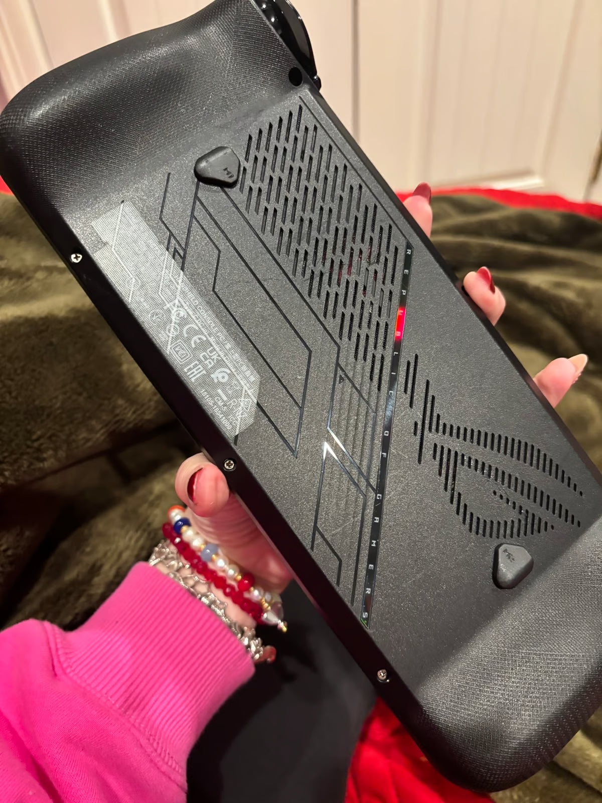 ASUS ROG Ally X 7"" 120Hz FHD 1080p Gaming Handheld 5P52