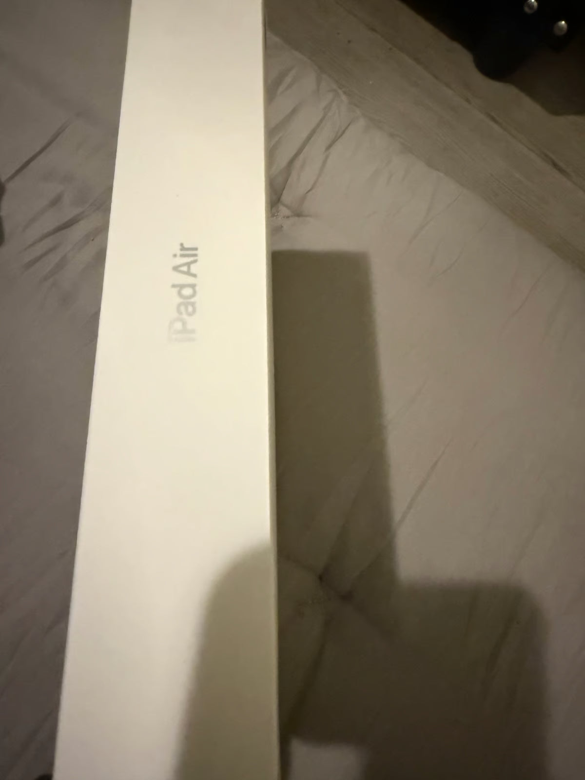 iPad Air 13 inch WiFi and cellular 256gb 8L95