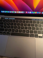 MacBook Pro 9J83