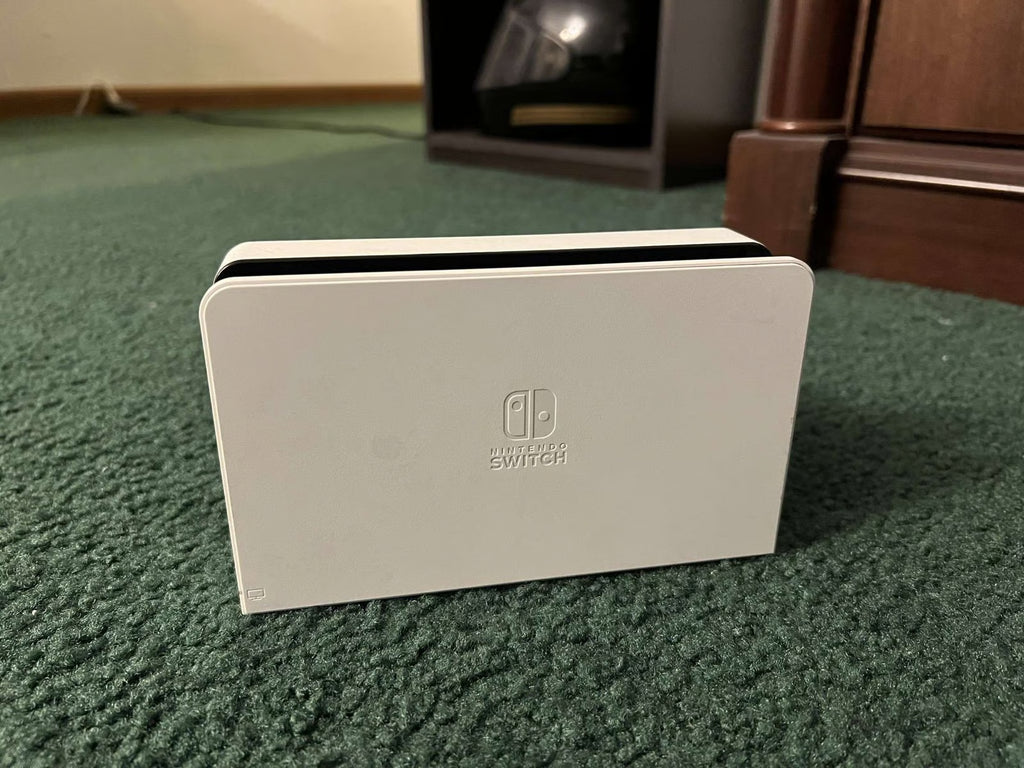 Nintendo switch oled 7L38