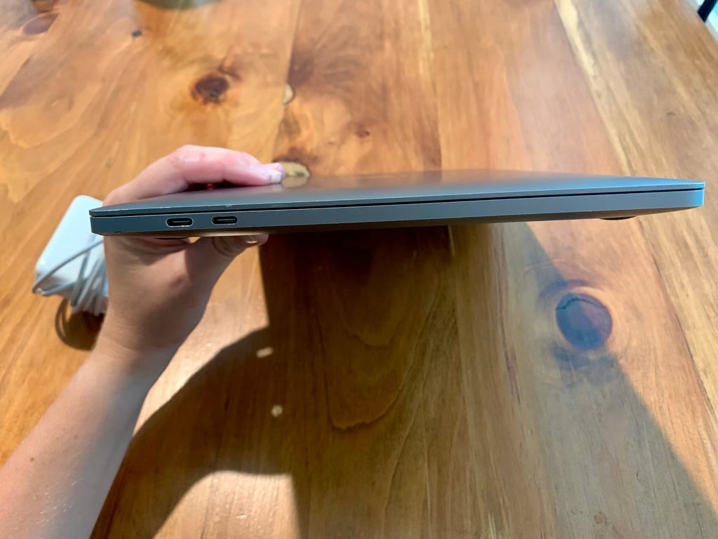 MacBook Pro 2020 2R99