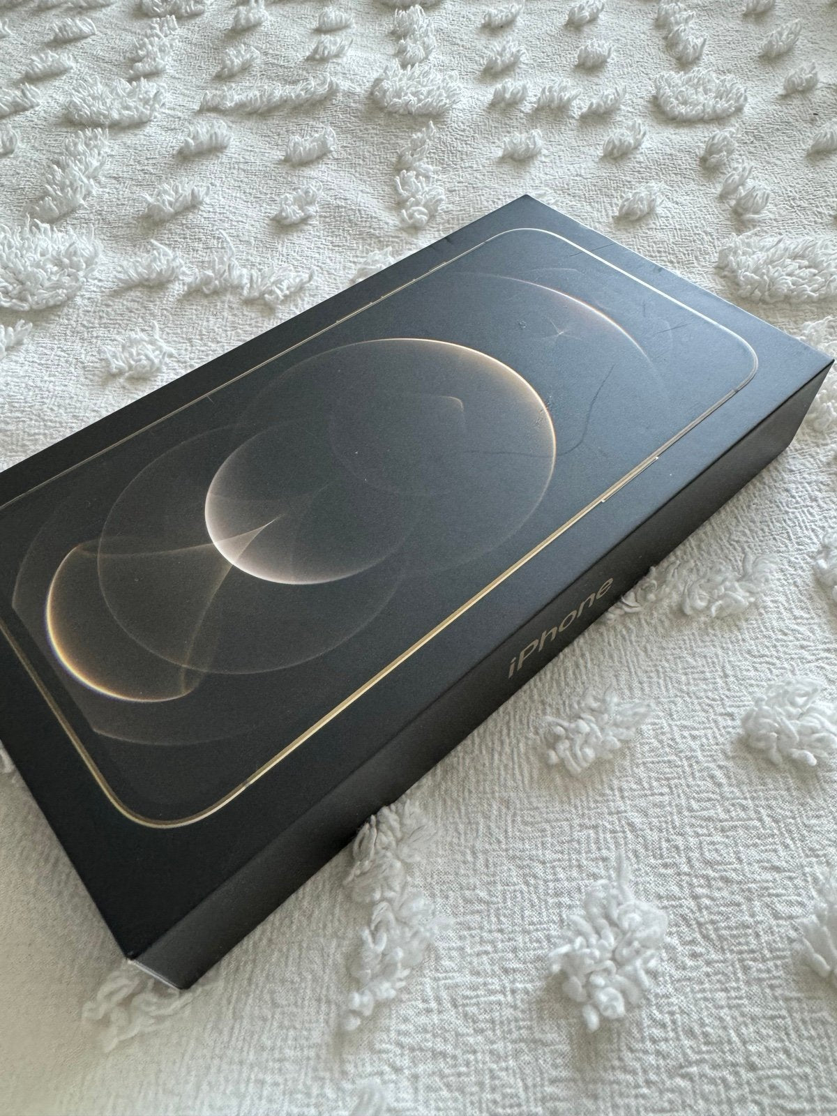 iphone 12 pro max 2F37