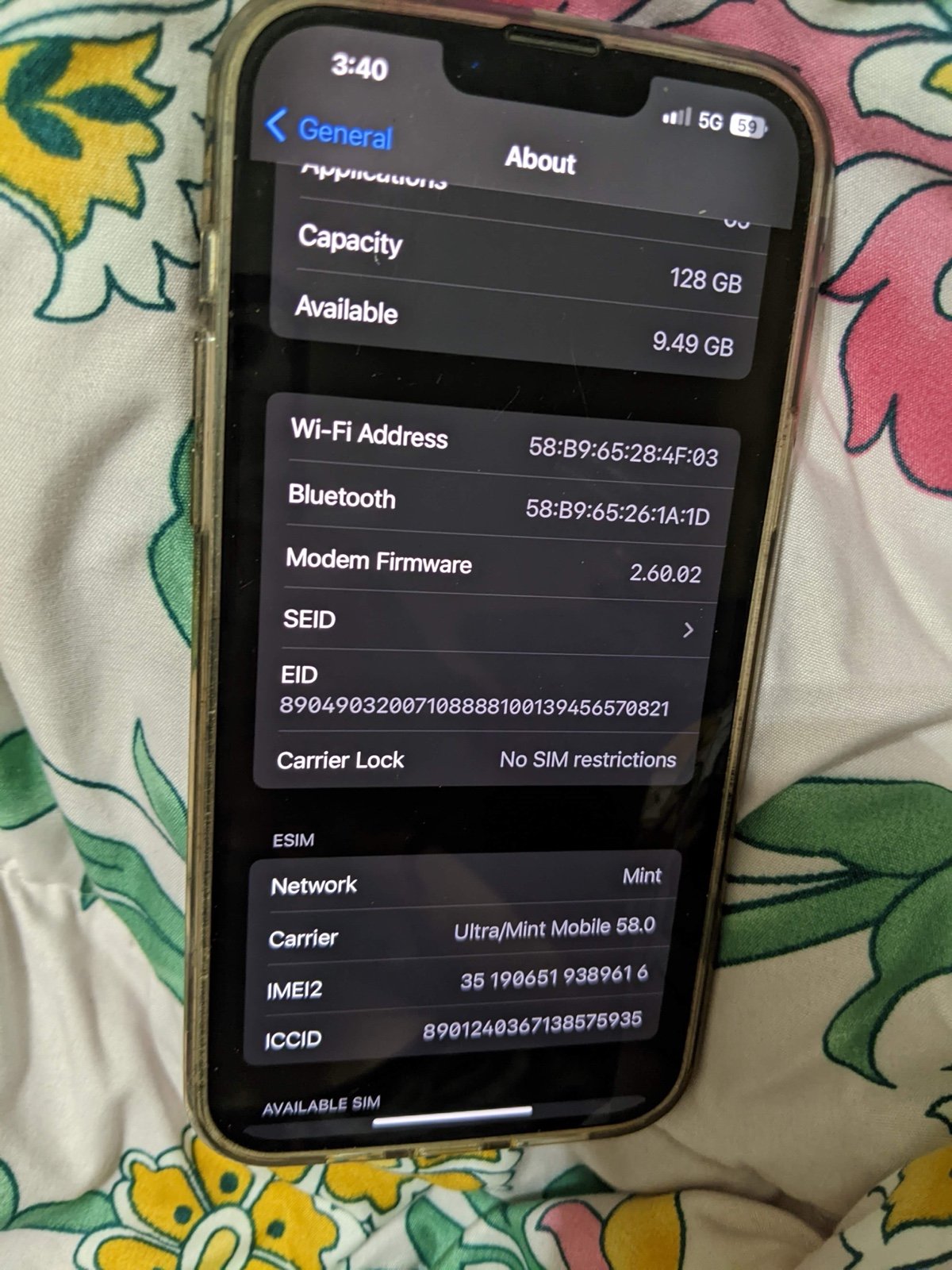 Apple iPhone 14 Plus 128 GB in Midnight Unlocked 1W98