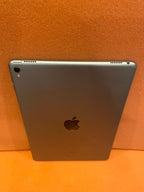 Lot of 2 Apple iPad Pro 1st Gen 9.7�?Tablet - 32GB - Newest iOS 16 - Fast Ship 3H89