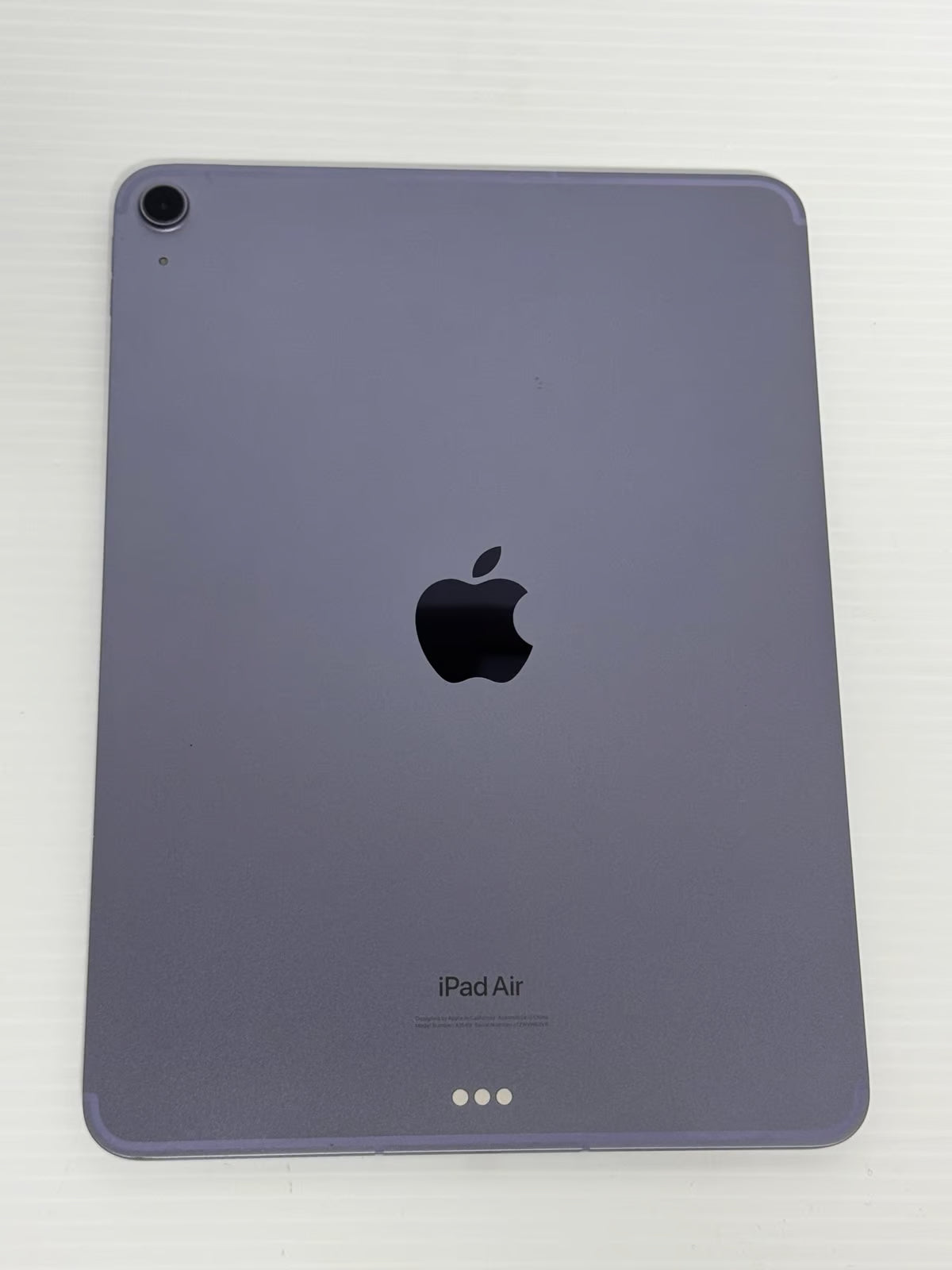 iPad Air 5th GENERATION 256GB CELLULAR 5Y95