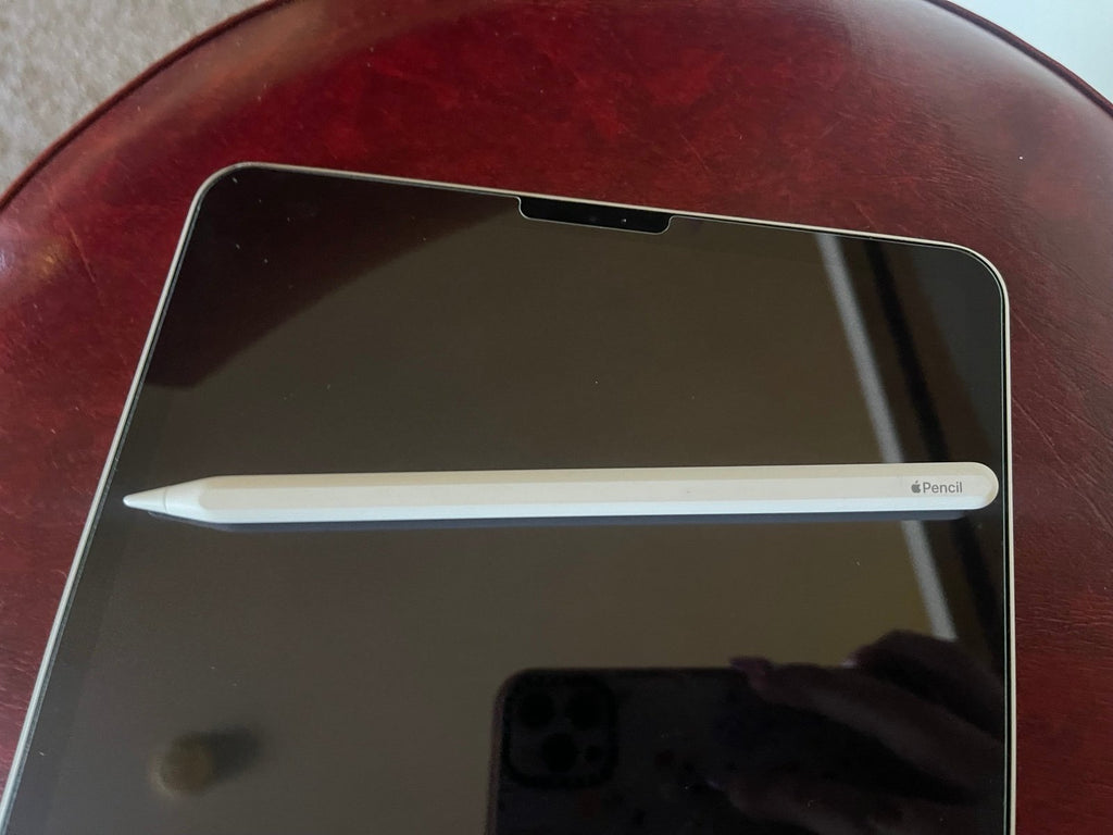 iPad Pro (11 inch) + Keyboard + Apple Pencil 2J27