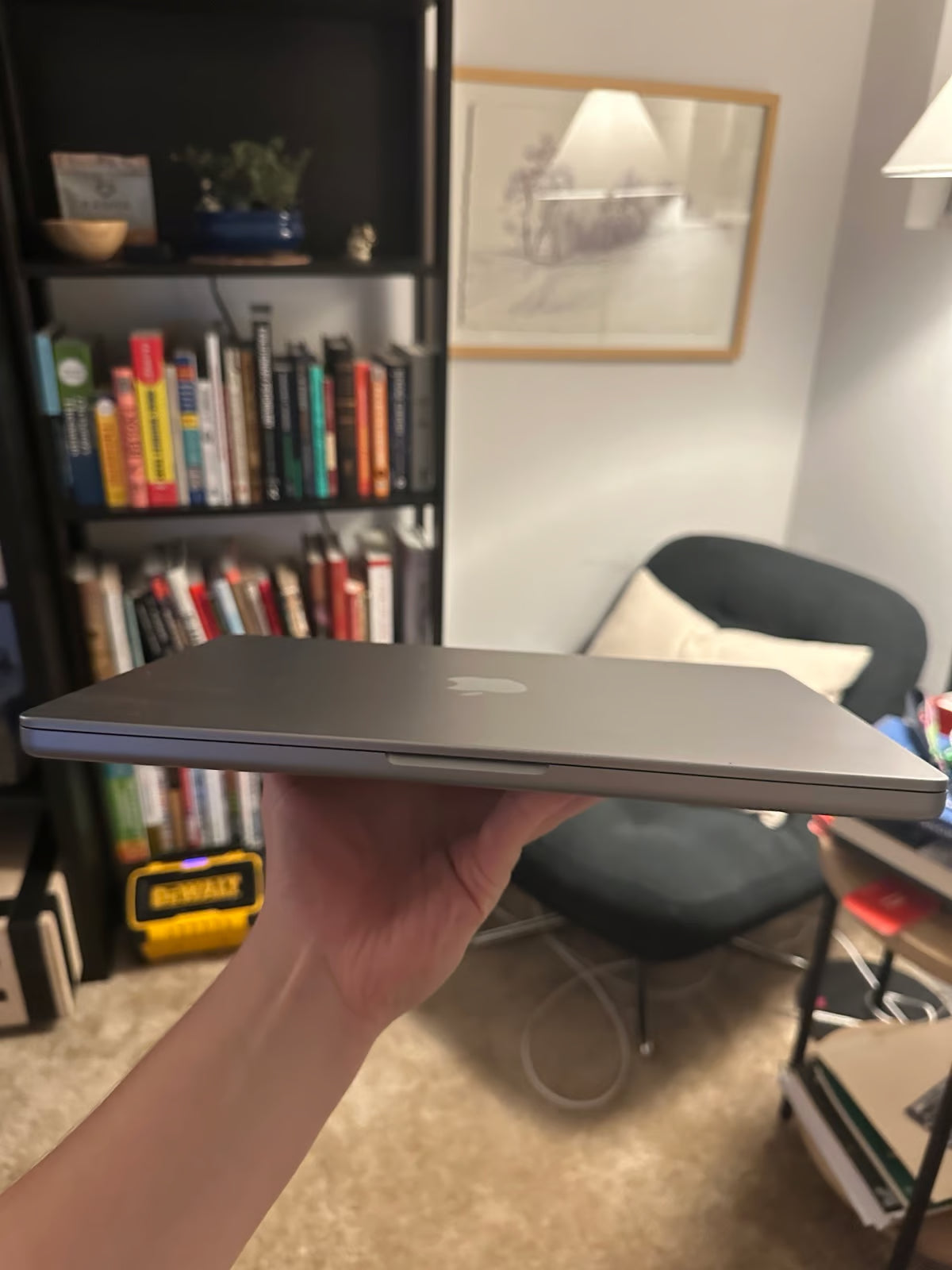 Apple MacBook Pro 14in.  M2 Pro 512GB SSD 5T31