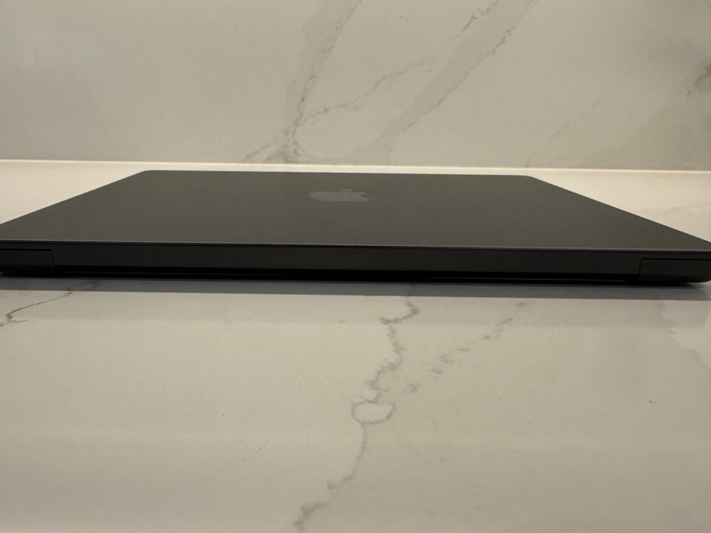 Apple macbook pro m3 2023 6Y15