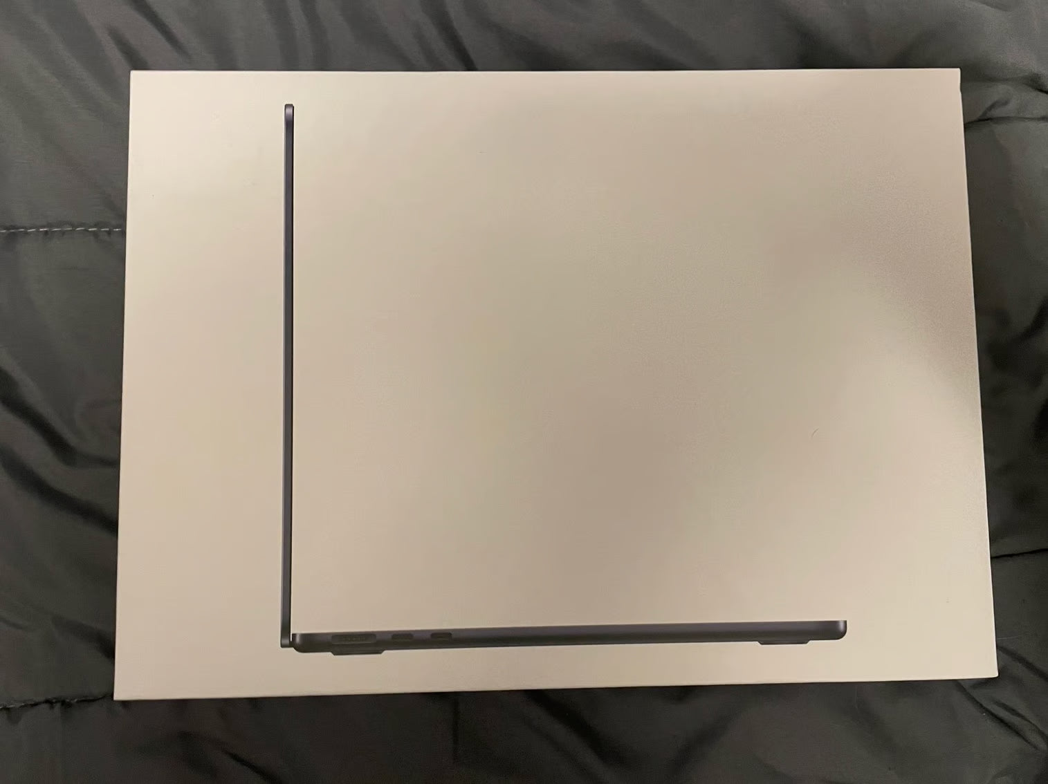 MacBook Air 13.6 laptop 3N63