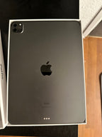 iPad Pro 3rd generation Space Gray 2O78