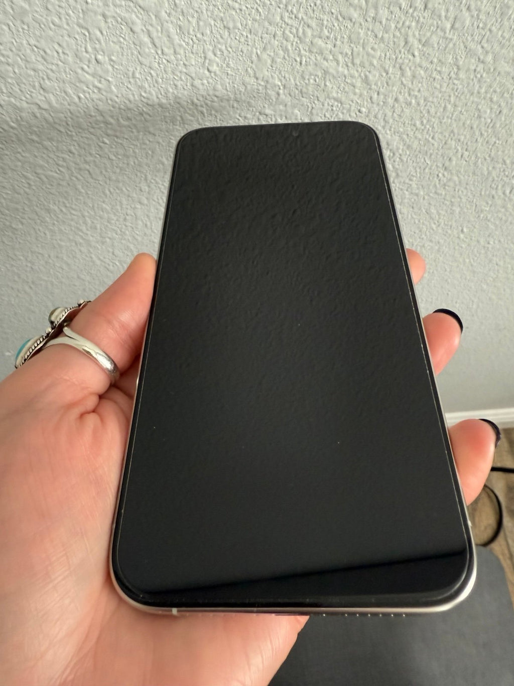 iPhone 15 Pro Max White Titanium Unlocked 256 GB 3V18