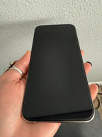 iPhone 15 Pro Max White Titanium Unlocked 256 GB 3V18